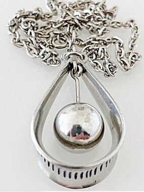Sweden  Silver tone pewter  Teardrop Pendant Necklace from Swen Sikstrom